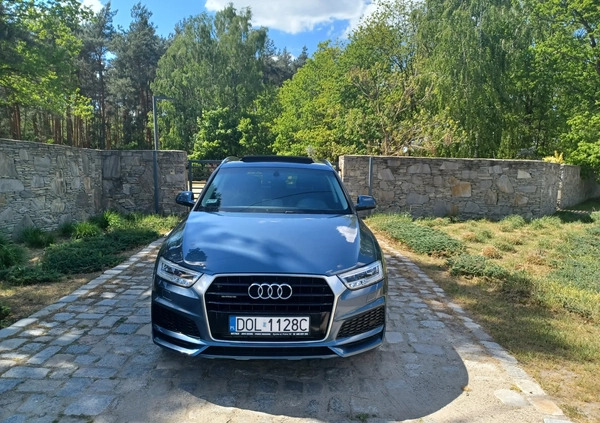 Audi Q3 cena 89900 przebieg: 91000, rok produkcji 2018 z Otwock małe 562